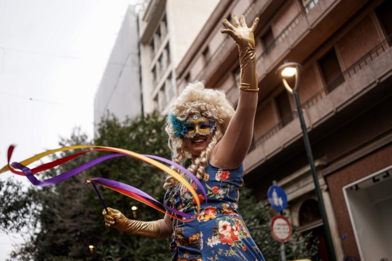 Πλησιάζει η Τσικνοπέμπτη – Πότε πέφτει η Καθαρά Δευτέρα