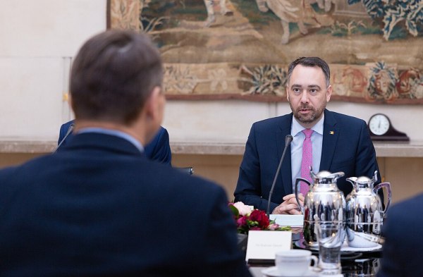 Ο υπουργός Εξωτερικών Πρεβό καλεί τον Ιρανό πρέσβη για να εκφράσει τις ανησυχίες του Βελγίου