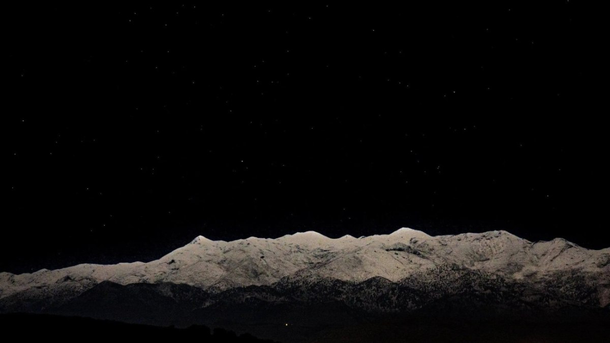 Η Ελλάδα στα λευκά: Υπέροχες εικόνες από την πρώτη μέρα του 2026