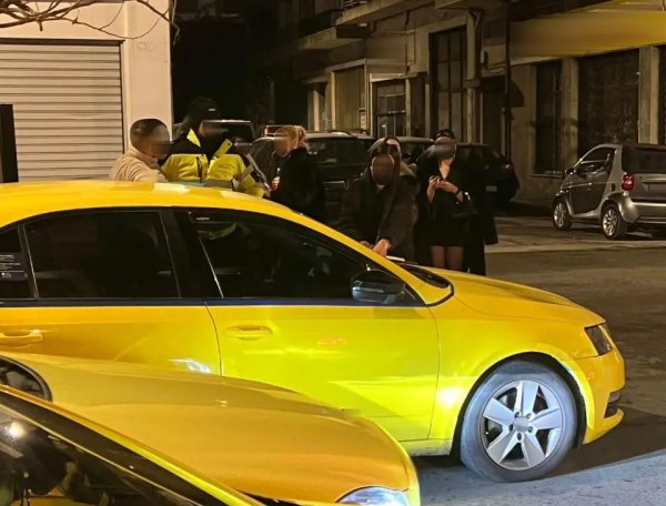 Έλεγχοι της Τροχαίας σε οδηγούς ταξί – Δύο συλλήψεις για πλαστές άδειες