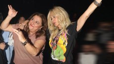 «Τρώει, πίνει, παίζει χαρτιά, βρίζει»: Η Ελισάβετ Κωνσταντινίδου για την φιλία της με την Άννα Βίσση