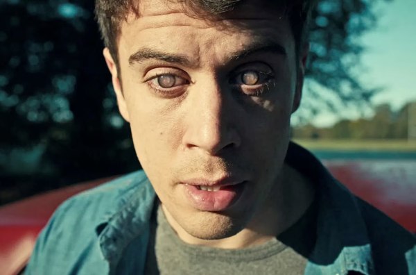 Το σχέδιο του Σαμ Άλτμαν, CEO της OpenAI, να ενσωματώσει την τεχνητή νοημοσύνη στο μυαλό μας