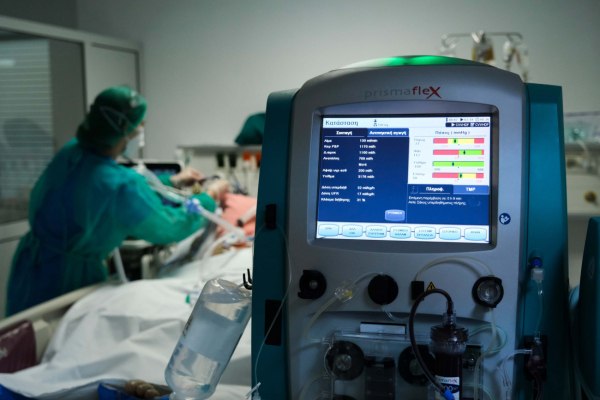 Γρίπη: Διασωληνωμένο στη ΜΕΘ του Παίδων «Αγία Σοφία» 4χρονο αγοράκι έπειτα από επιπλοκές