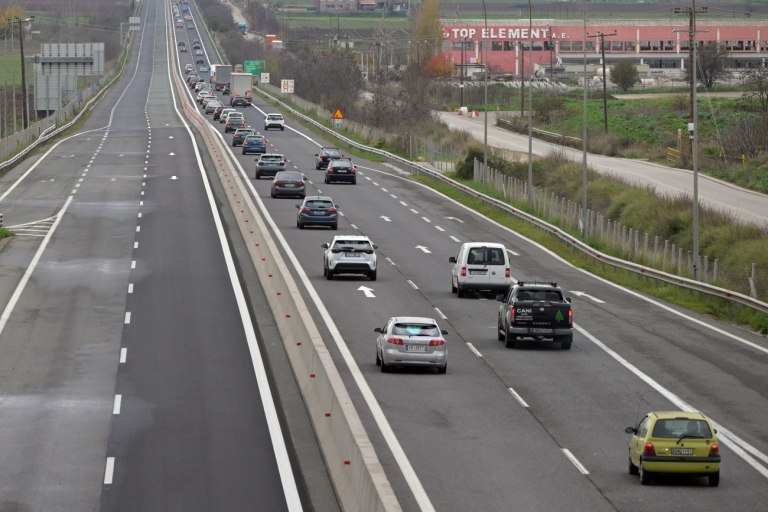 Υπάρχει τρόπος να ξεγελάσει κανείς τις ΑΙ κάμερες στους δρόμους;