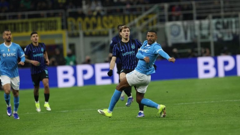 Ίντερ – Νάπολι 2-2: Χορταστική ισοπαλία στο Τζουζέπε Μεάτσα