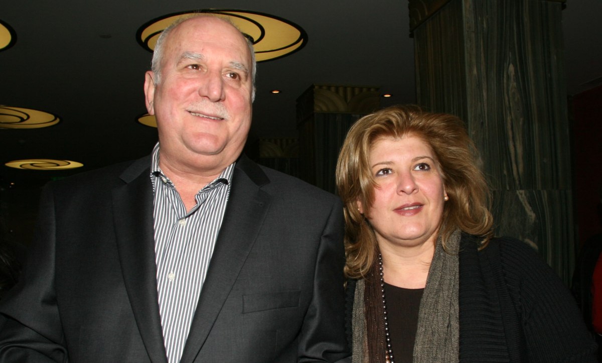 Ο Γιώργος Παπαδάκης με τα δικά του λόγια – Ο έρωτας, τα φτωχικά παιδικά χρόνια, τα ατελείωτα πρωινά ξυπνήματα