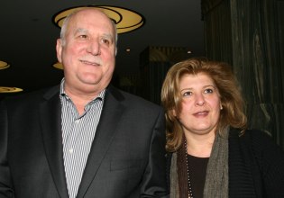 Ο Γιώργος Παπαδάκης με τα δικά του λόγια – Ο έρωτας, τα φτωχικά παιδικά χρόνια, τα ατελείωτα πρωινά ξυπνήματα