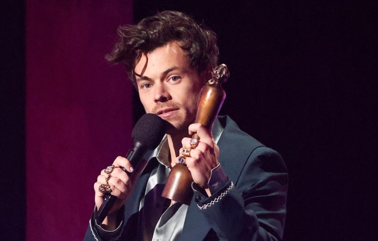 We Belong Together – Ο Χάρι Στάιλς ετοιμάζει τη δισκογραφική επιστροφή του μετά από 4 χρόνια σιωπής