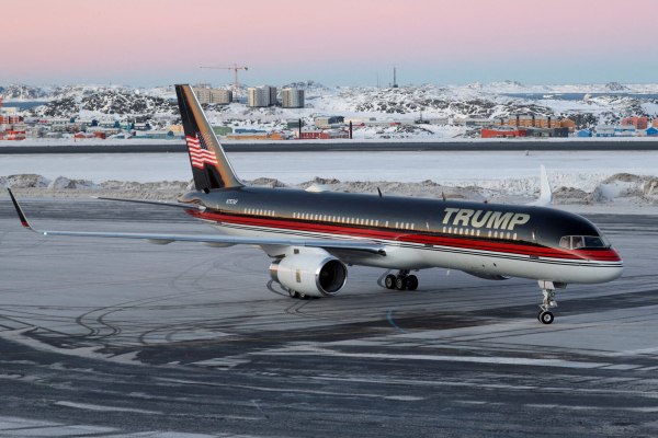 Γύρισε το νόμισμα και η «σωστή πλευρά της ιστορίας» ξεμπρόστιασε τη γύμνια της ευρωπαϊκής ηγεσίας