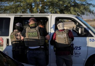 ΗΠΑ: Επιχείρηση σύλληψης μεταναστών από την ICE στο Μέιν παρά την αντίθεση των τοπικών αρχών