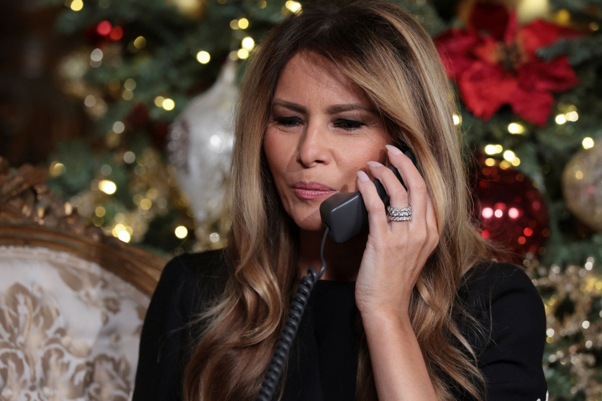 Μελάνια Τραμπ: Οργανώνει ιδιωτική προβολή στον Λευκό Οίκο για ντοκιμαντέρ με τη ζωή της