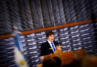 Μιλέι: Θέλει να ιδρύσει συμμαχία για να καταπολεμήσει τον «καρκίνο του σοσιαλισμού»