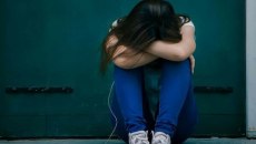 Πετρούπολη: Θύμα ληστείας και απόπειρας βιασμού έπεσε 13χρονη σε στάση λεωφορείου – Συνελήφθη 31χρονος