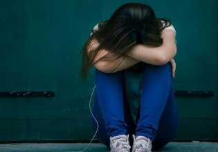 Πετρούπολη: Θύμα ληστείας και απόπειρας βιασμού έπεσε 13χρονη σε στάση λεωφορείου – Συνελήφθη 31χρονος