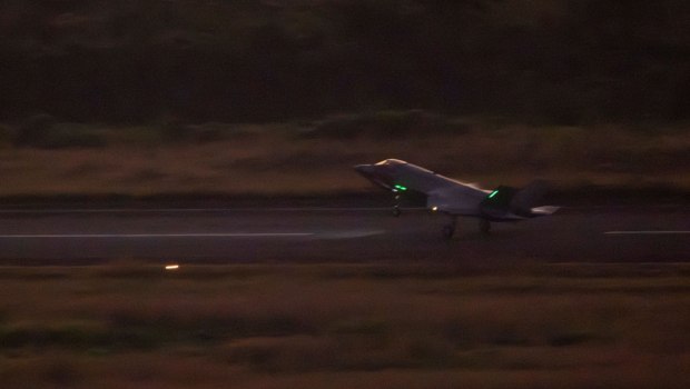 2026-01-03T113704Z_53819980_RC2MTIAMKXNA