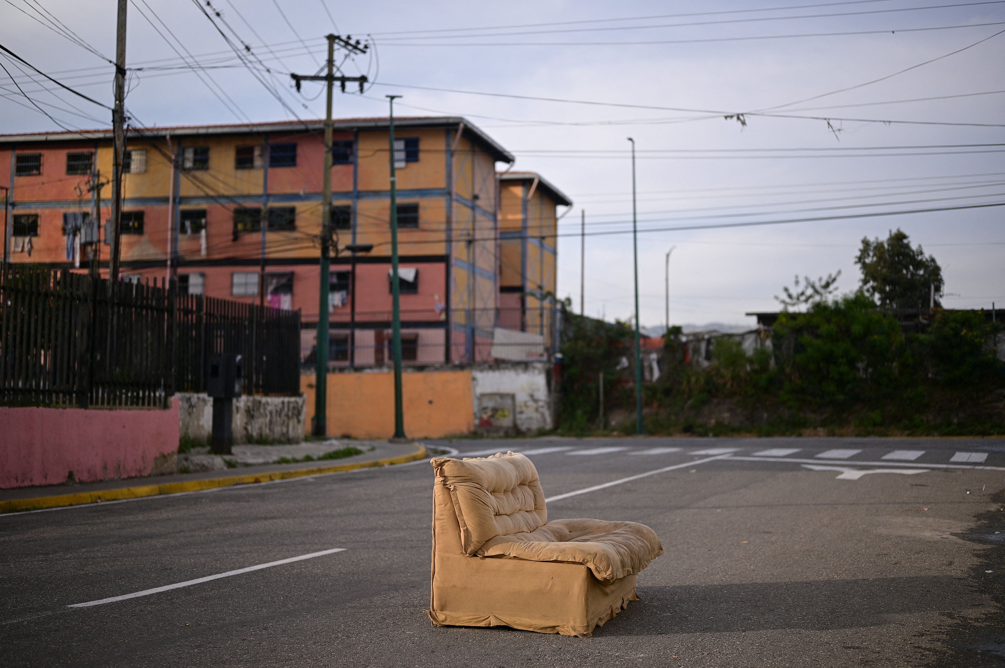Κίνημα Δημοκρατίας για Βενεζουέλα: Οι κρίσεις λύνονται πολιτικά μέσω θεσμών, όχι με μονομερείς ενέργειες