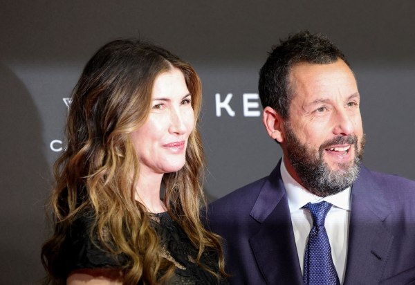 Ο Άνταμ Σάντλερ πιστεύει ότι το «πεπρωμένο» τον οδήγησε στην αγαπημένη του σύζυγο, Τζάκι