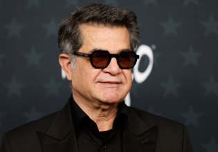 «H σφαγή συνεχίζεται απροκάλυπτα στους δρόμους του Ιράν» – Ο Τζαφάρ Παναχί για την εξέγερση, τη βία και τη σιωπή της Δύσης