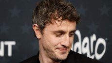 Ο Πολ Μέσκαλ νιώθει Πολ ΜακΚάρτνεϊ στην τοποθεσία Χόλιγουντ – Θα ερμηνεύσει ο ίδιος τα τραγούδια των Beatles στις ταινίες του Σαμ Μέντες