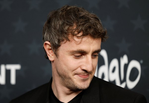 Ο Πολ Μέσκαλ νιώθει Πολ ΜακΚάρτνεϊ στην τοποθεσία Χόλιγουντ – Θα ερμηνεύσει ο ίδιος τα τραγούδια των Beatles στις ταινίες του Σαμ Μέντες