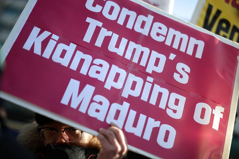 Μαδούρο: Πρώτη εμφάνιση σήμερα μετά την απαγωγή του στο δικαστήριο της Νέας Υόρκης —