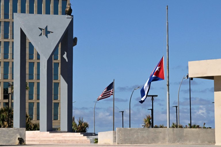 Πού τελειώνει το «Δόγμα Ντονρόε»; – H Κούβα ως ο επόμενος «αδύναμος κρίκος»