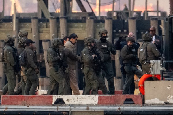 Βενεζουέλα: Ο Μαδούρο και η σύζυγός του τραυματίστηκαν κατά την αιχμαλώτισή τους από τον στρατό των ΗΠΑ