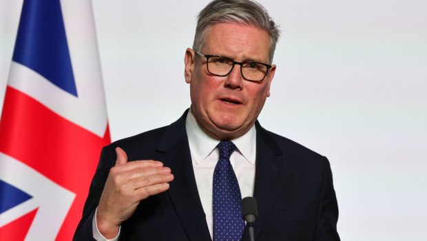 Στάρμερ: Διευκρινίσεις για την ανάπτυξη βρετανικών στρατευμάτων στην Ουκρανία