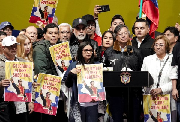 Ντόναλντ Τραμπ και Γκουστάβο Πέτρο συνομίλησαν λίγες μέρες μετά τις επιθέσεις στη Βενεζουέλα