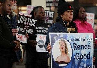 Μινεάπολη: Στη δημοσιότητα τα στοιχεία του πράκτορα της ICE που σκότωσε την 37χρονη