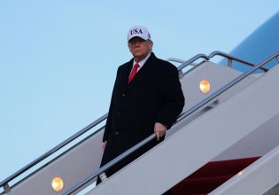 Ιράν: Θα χτυπήσει ο Τραμπ την Τεχεράνη; – Τα ερωτήματα που πρέπει να απαντήσει πριν πάρει απόφαση