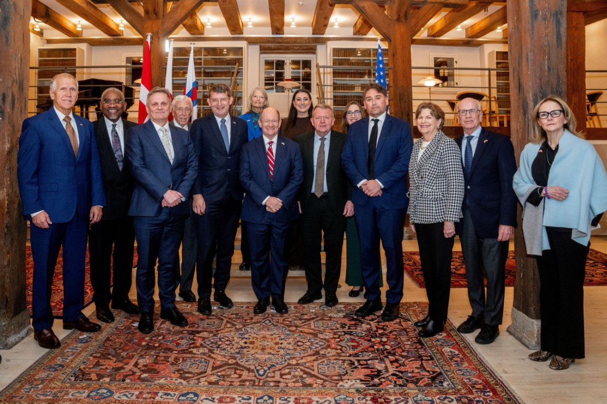 «Η Γροιλανδία είναι σύμμαχος, όχι περιουσιακό στοιχείο», δηλώνει Ρεπουμπλικανή γερουσιαστής των ΗΠΑ