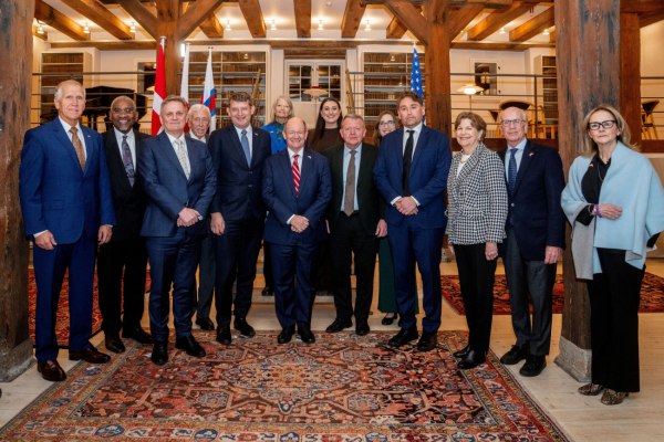 «Η Γροιλανδία είναι σύμμαχος, όχι περιουσιακό στοιχείο», δηλώνει Ρεπουμπλικανή γερουσιαστής των ΗΠΑ