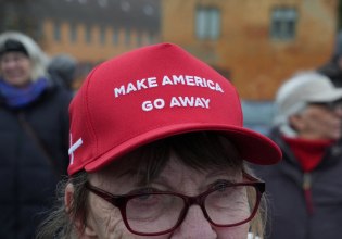 Ο Τραμπ επιβάλλει δασμούς σε 8 ευρωπαϊκές χώρες για τη Γροιλανδία