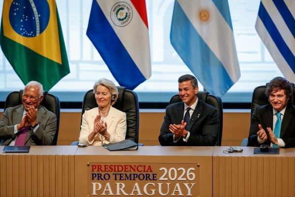 Παραγουάη: Υπεγράφη η συμφωνία ελεύθερου εμπορίου Eυρωπαϊκής Ένωσης-Mercosur