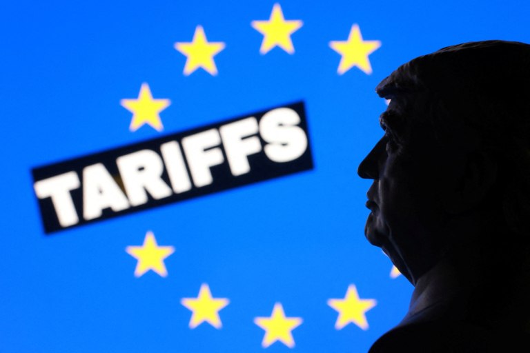 Η ΕΕ θα σηκώσει το γάντι Τραμπ; – Σχέδια γα δασμούς-αντίποινα 93 δισ. ευρώ