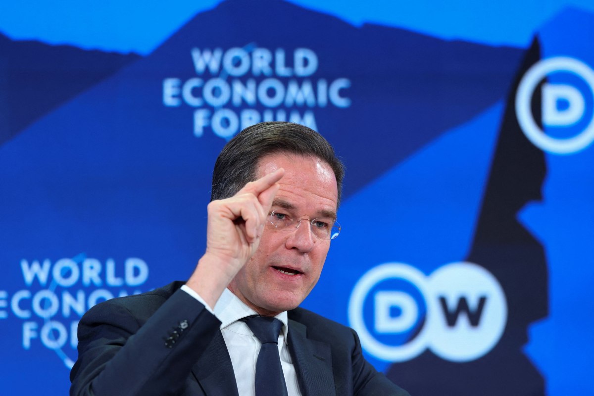 Ρούτε με επιχειρήματα Τραμπ στο Νταβός: «Οι Ευρωπαίοι πρέπει να είναι ευτυχείς» που είναι επικεφαλής