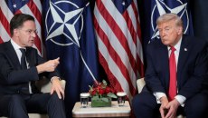 Ο Τραμπ παγώνει τους δασμούς – Λέει ότι έχει πλαίσιο συμφωνίας για τη Γροιλανδία