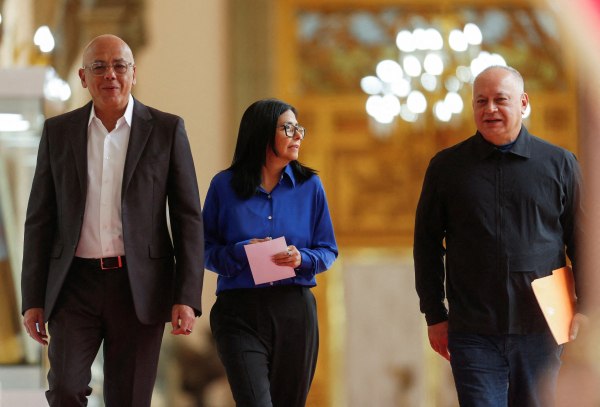 Βενεζουέλα: Η Ροντρίγκεζ φέρεται να συνεργάστηκε με τις ΗΠΑ στην ανατροπή Μαδούρο – Οι επαφές και οι απειλές