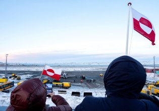 Γροιλανδία: ΝΑΤΟ-Δανία συμφωνούν να ενισχύσουν την ασφάλεια στο νησί – Στο Νούουκ η πρωθυπουργός