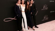 «Προδομένη» νιώθει η Βικτόρια Μπέκαμ από τον Μπρούκλιν -Τον προστάτευε επί χρόνια από «σκοτεινές ιστορίες»