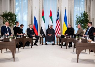 Ουκρανία: «Έδαφος έναντι χρημάτων», η πρόταση σε Ζελένσκι – Συνεχίζονται οι διαπραγματεύσεις στο Άμπου Ντάμπι