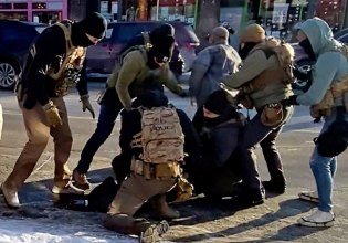 Μινεάπολη: Κοντινό βίντεο αποδεικνύει πως ο Άλεξ Πρέτι ήταν άοπλος πριν τον πυροβολήσουν πολλές φορές