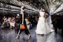 «Η αξία του σοκ, πουλάει» – Η πρώτη επίδειξη Haute Couture του Τζόναθαν Άντερσον για τον Dior