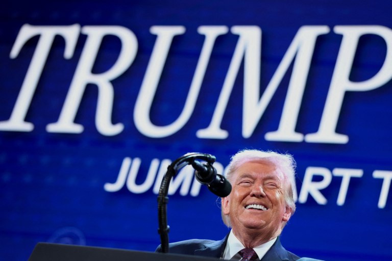 Σλοβακία και Λευκός Οίκος διαψεύδουν πως ο Φίτσο ανησυχεί για την ψυχολογική κατάσταση του Τραμπ