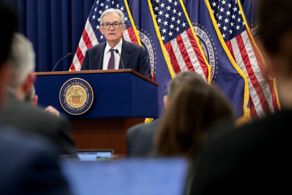 Επιτόκια: Πάτησε το κουμπί της παύσης η Fed