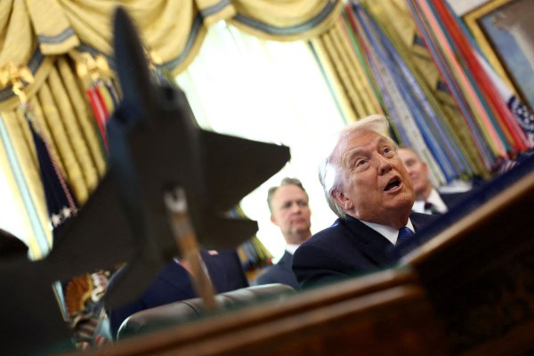 Ο Τραμπ θα μετατρέψει τους δρόμους της Ουάσιγκτον σε πίστα για αγώνα ταχύτητας για την εθνική επέτειο των ΗΠΑ