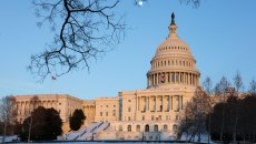 ΗΠΑ: Σε μερικό «shutdown» από τα μεσάνυχτα λόγω αντιπαράθεσης για τη χρηματοδότηση της ICE