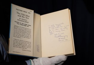 Ο γέρος και η Θάλασσα: Αντίτυπο με το τελευταίο γραπτό του Χέμινγουεϊ στο Μουσείο Νόμπελ
