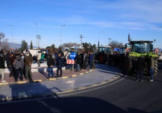 Ζαχαριάδης: Η κυβέρνηση ηττήθηκε από τις κινητοποιήσεις των αγροτών
